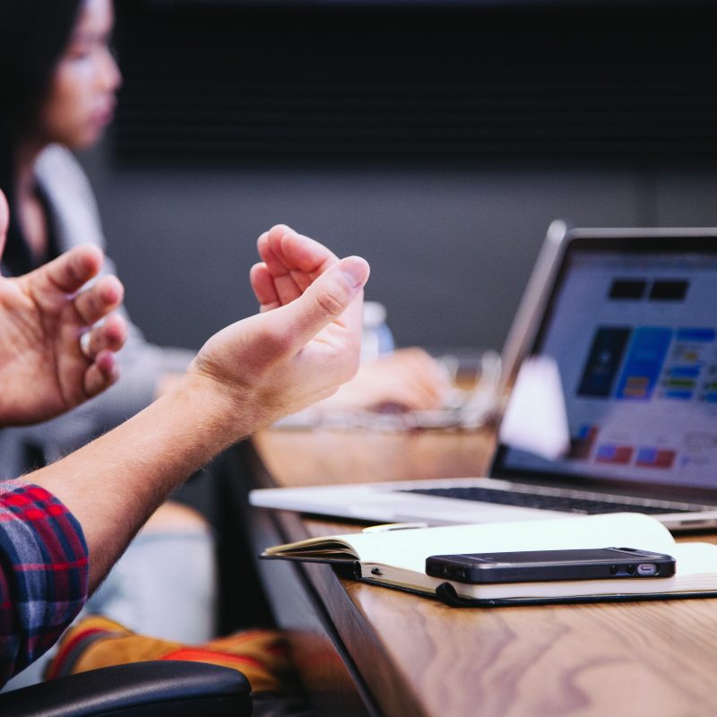 Hemos estado resolviendo desafíos comerciales críticos desde 1997. Brindando soluciones de TI inteligentes que permiten el crecimiento digital y obtienen una ventaja competitiva.